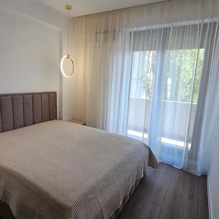 Appartement Tonitza La Mare Constanţa