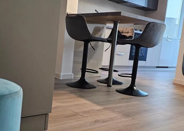 Tonitza La Mare Apartment